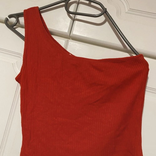 Red one-shoulder blouse like new by Ths Fashion