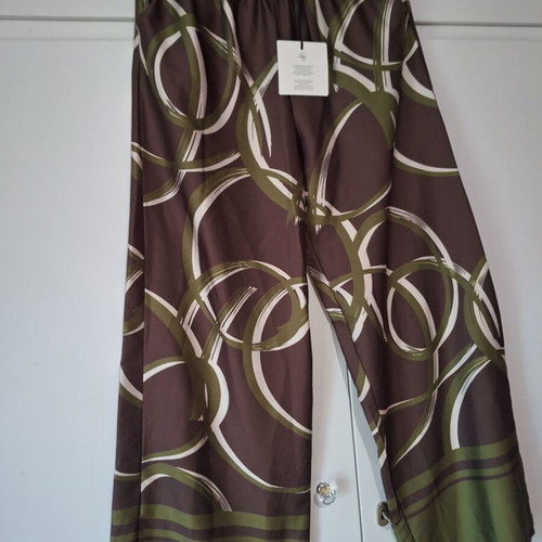 Pants new with tag, silk-like fabric, brown and green, sizes L-XL