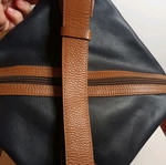 Thiros shoulder bag full leather like new