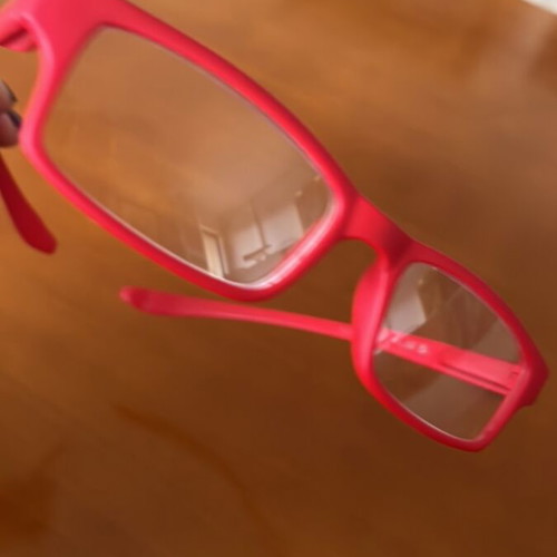 Presbyopia glasses 1.50 diopters like new, unisex, red