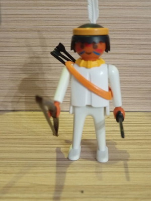 Playmobil фигура Индианец 1974 като нова