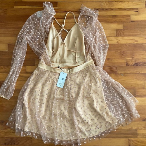 Zini boutique midi dress beige new with open back