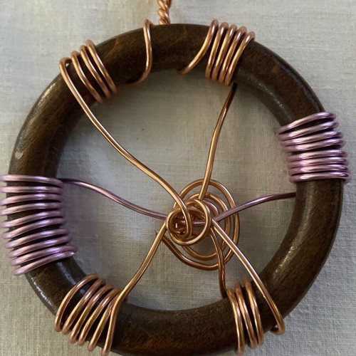 Handmade necklace new, wood and copper wire