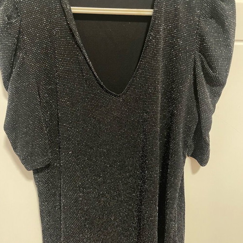 Mango blouse with silver thread like new, size L