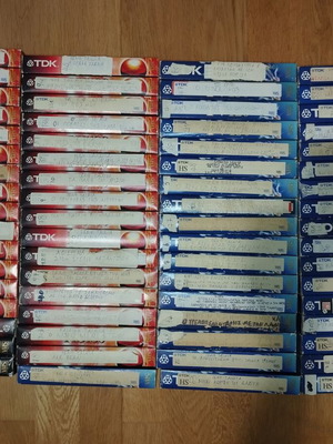 VHS video tapes used mega-pack of 214 movies and documentaries
