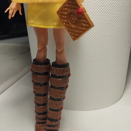 Rosabella Beauty Ever After High doll with 3D printed accessories