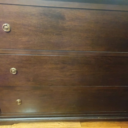 Chest of drawers with three large drawers and white marble like new