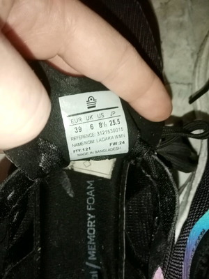 Admiral athletic shoes used, women's size 39, black and blue