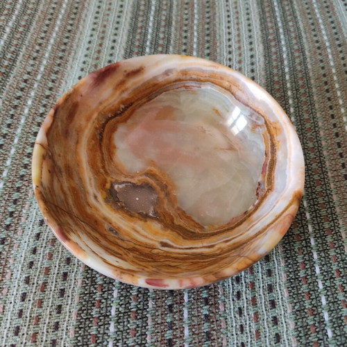 Alabaster bowl, diameter 12.5 cm, height 4 cm