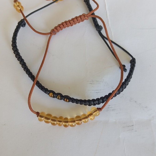 Jewelry set like new, 6 pieces with necklaces, ring, earrings, bracelets