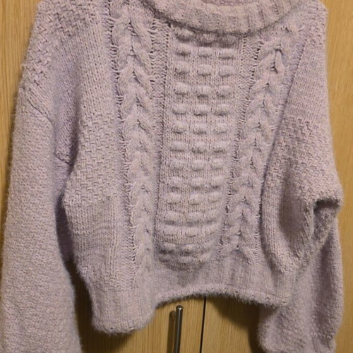 Wool Milkwhite Pullover like new, purple
