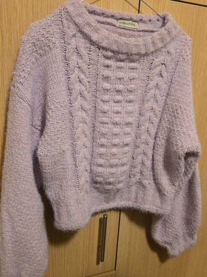 Wool Milkwhite Pullover like new, purple