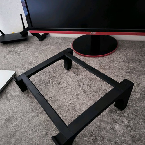 Macbook Air 13.6 stand made to order, 3D printed minimal design