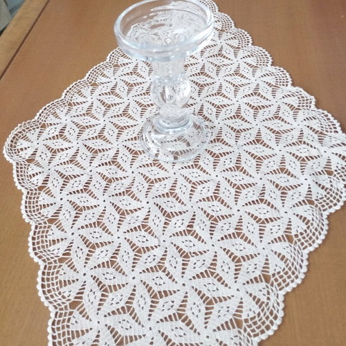 Handmade Rhombus Table Runner like new, 64x40 cm, Star Pattern, 60+ Years Antique