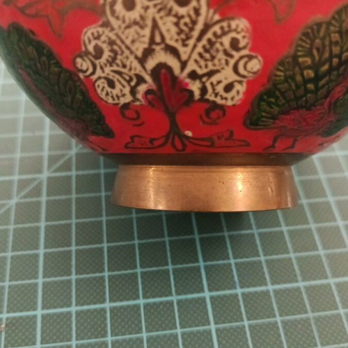 Vintage brass bowl like new with peacock design