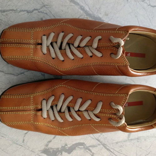 Prada leather sneakers size 37 like new