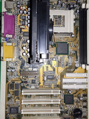 Jetway J911-AF motherboard used, Slot 1 & Socket 370