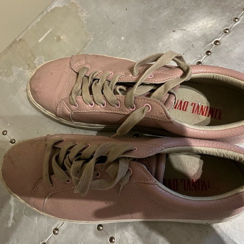 TKMAXX pink sneakers size 42 used in good condition