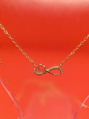 Women's necklace new, very beautiful and elegant
