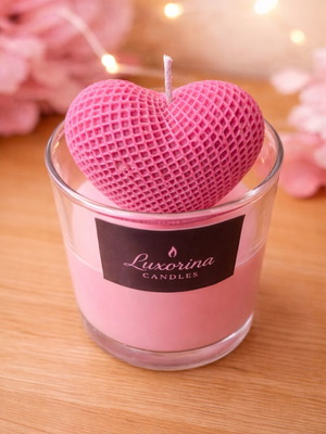 Handmade aromatic plant-based candle new