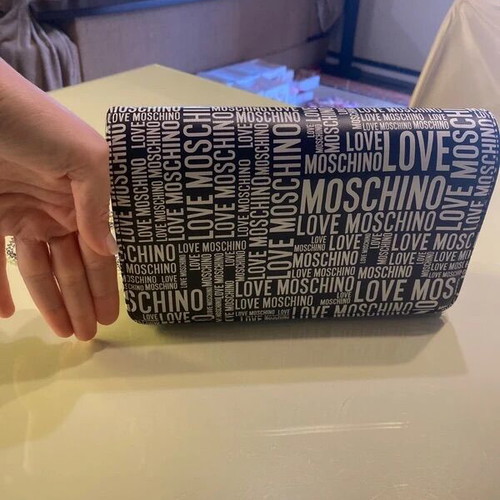 Love Moschino crossbody bag new, black and white