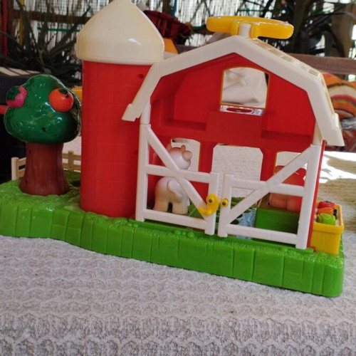 Farm used, fully functional, missing three figures