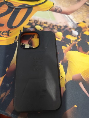 iPhone genuine case new