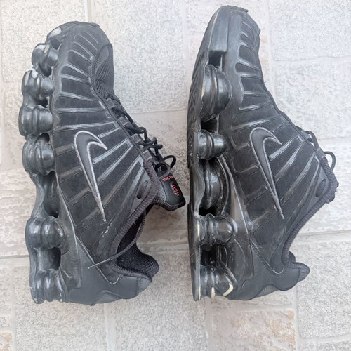 Nike Shox TL athletic shoes size 44 used, black