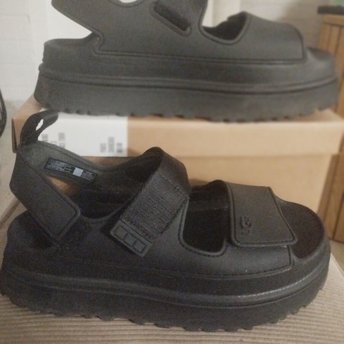 Ugg Australia women's platform sandals like new, size 40, black
