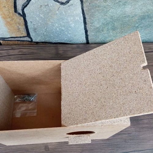 Bird Nest for Cockatiels and Budgies new, safe materials