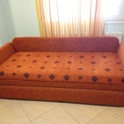 Sofa bed with mechanism in like new condition