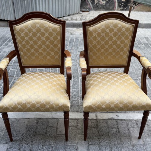Varagkis two armchairs like new