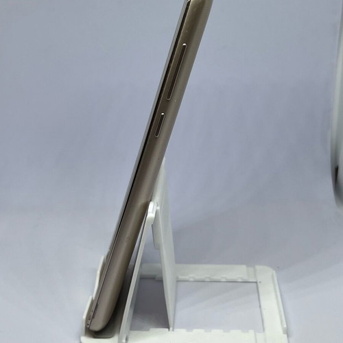 Huawei Y6 (2017) μεταχειρισμένο smartphone με φορτιστή