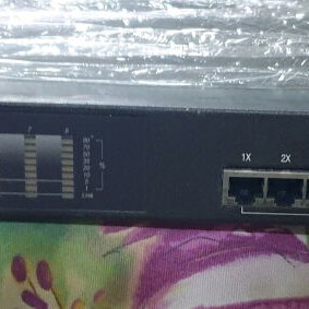 Compaq 5708 Intelligent 4230 Rackmount 8-Port MDI TX Dual-Speed Ethernet Switch used