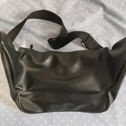 Leather waist bag Crisano like new, black