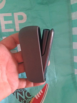 IQOS συσκευή θέρμανσης καπνού