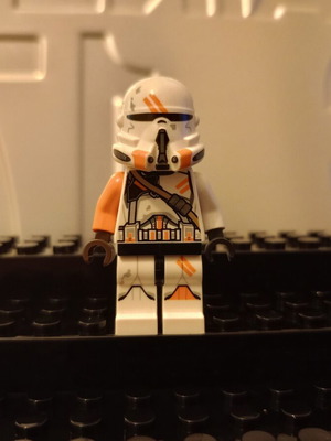 Lego Star Wars Minifigure Airborne Clone Trooper like new