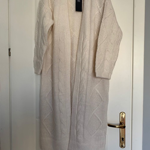 M&S knitted cardigan new, beige and white
