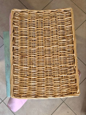 Wicker cutlery holder like new