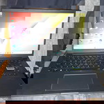  Asus vivobook laptop