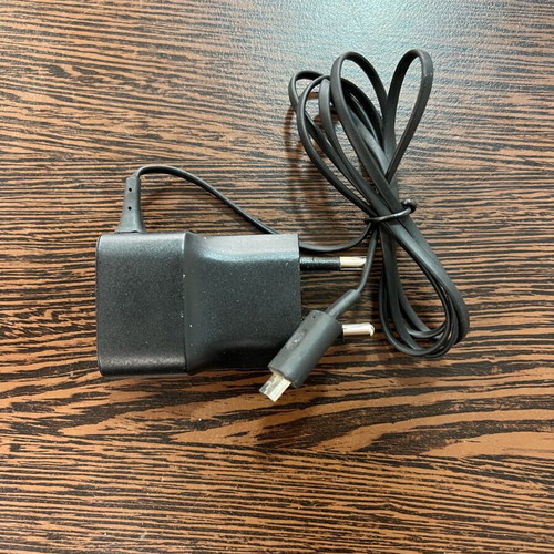 Nokia AC-18E Micro USB Charger like new, 5V 550mA