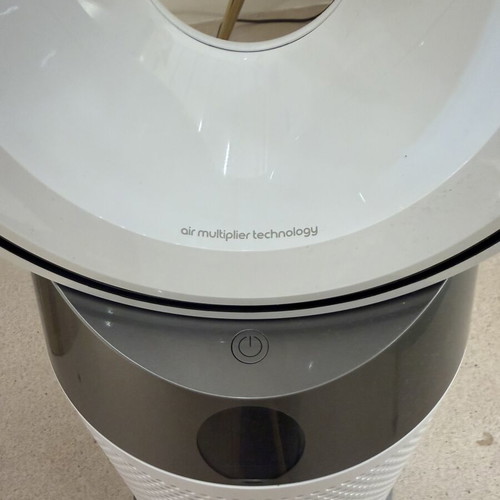 Dyson Hot+Cool Air Purifier like new for 27m² spaces