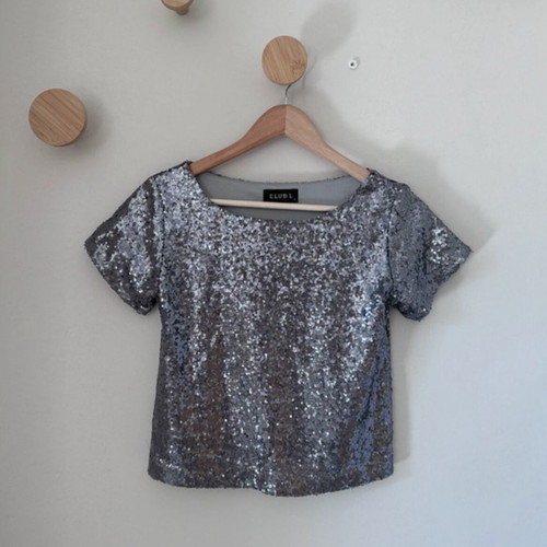 Elegant night top like new, silver
