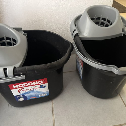 Mop bucket