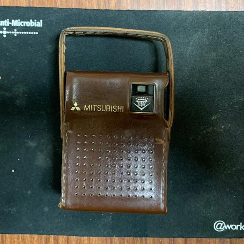Vintage Mitsubishi Electric Six Transistor radio used with leather case