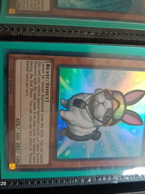 Yu-Gi-Oh Rescue Rabbit card like new (V.2 - Ultra Rare) 25th Anniversary