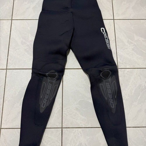 Cressi Sub 5mm Winter Diving Suit like new