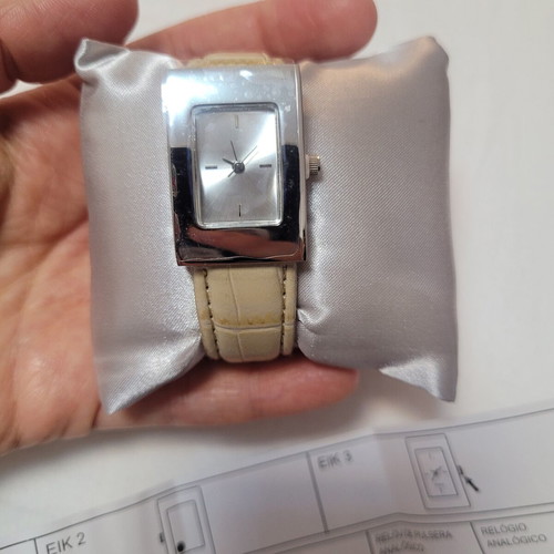 Quartz wristwatch, beige, new