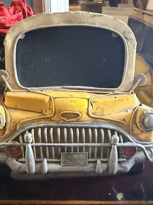Vintage Metal Photo Frame Classic Yellow Taxi MCA Home Collection like new