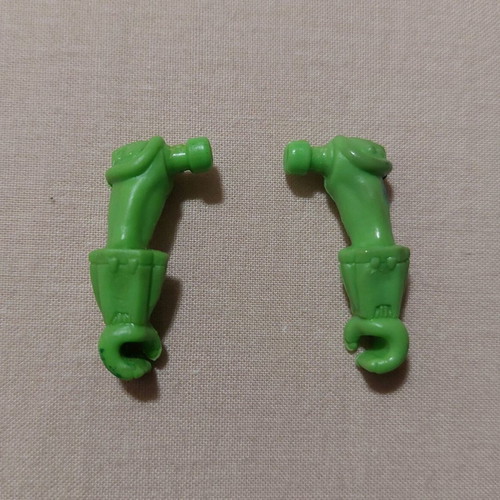 Teratomachoi set green gorilla hands used